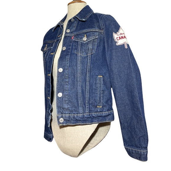 LEVI’S Canada Maple Leaf Arm Patch Denim Jean Jacket - Picture 2 of 10